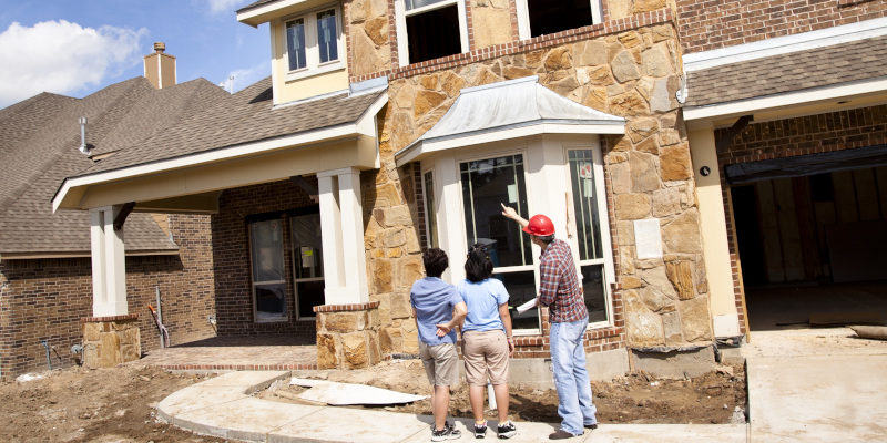 Four Tips for Hiring a Custom Home Builder
